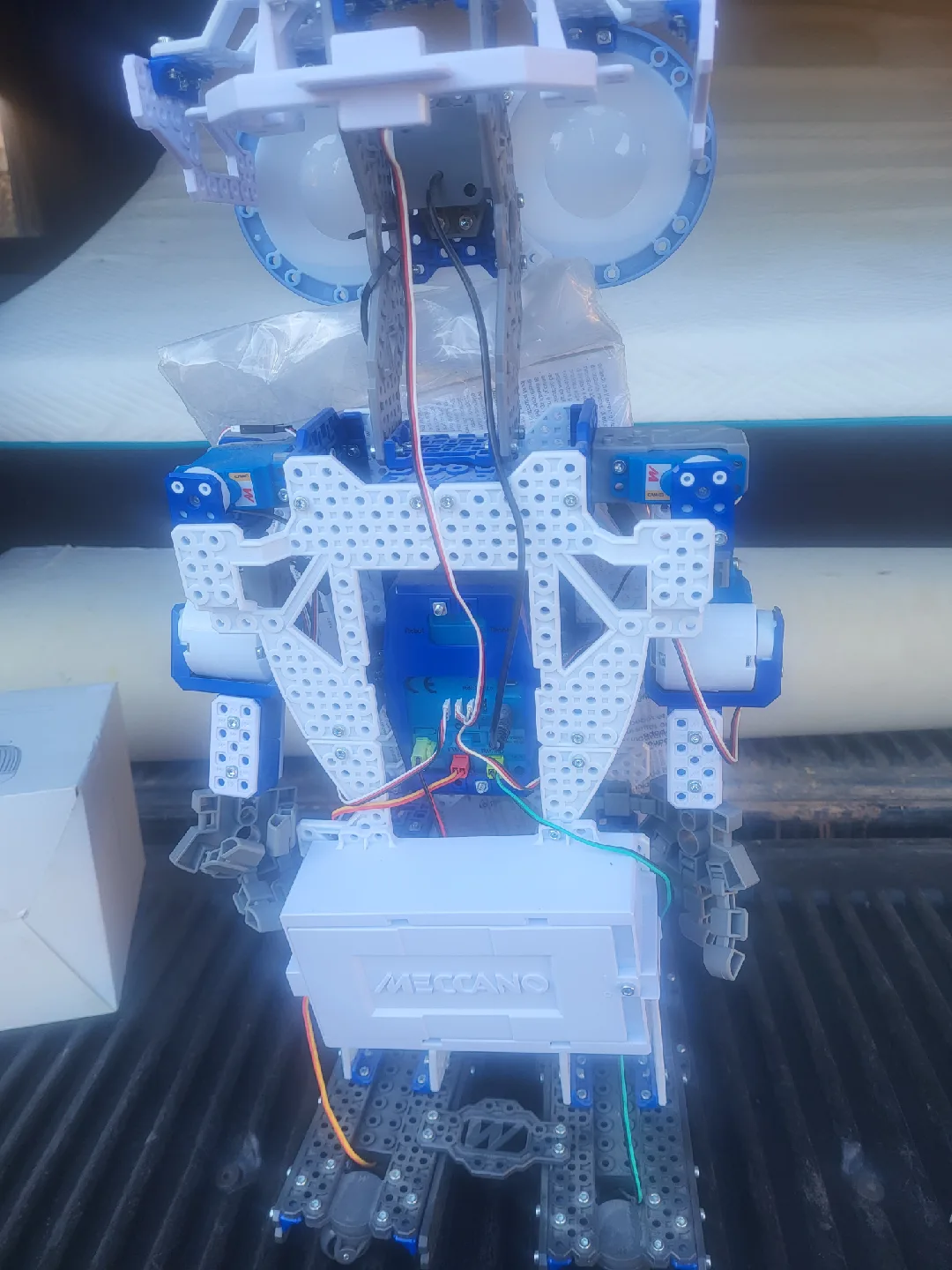 Meccano Tech Meccanoid Personal Robot 15+ image indicator(3)