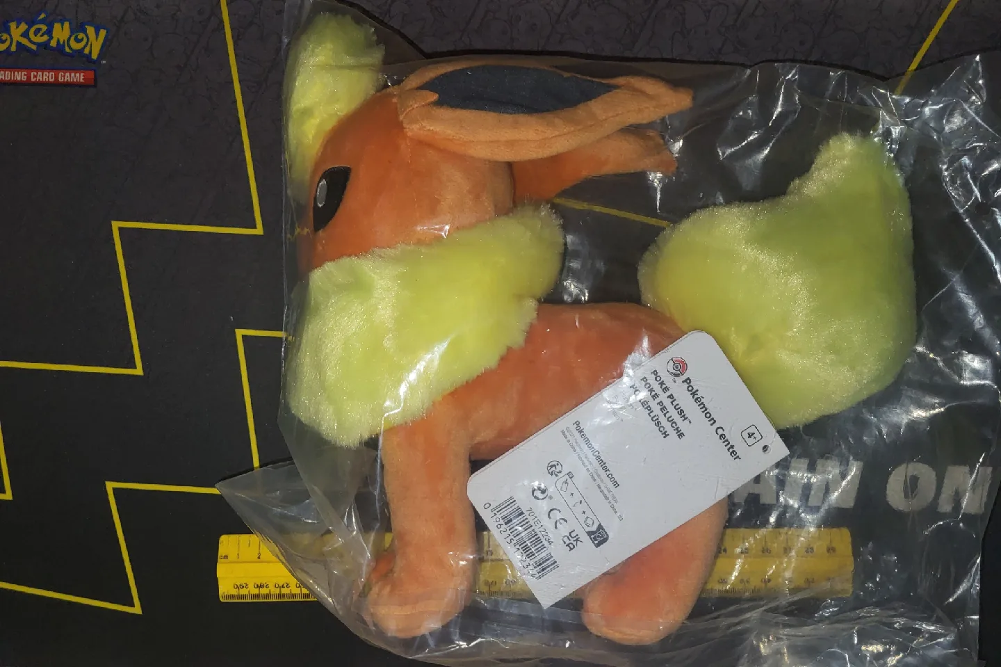 Pokemon Center Exclusive Plush: Flareon image indicator(3)