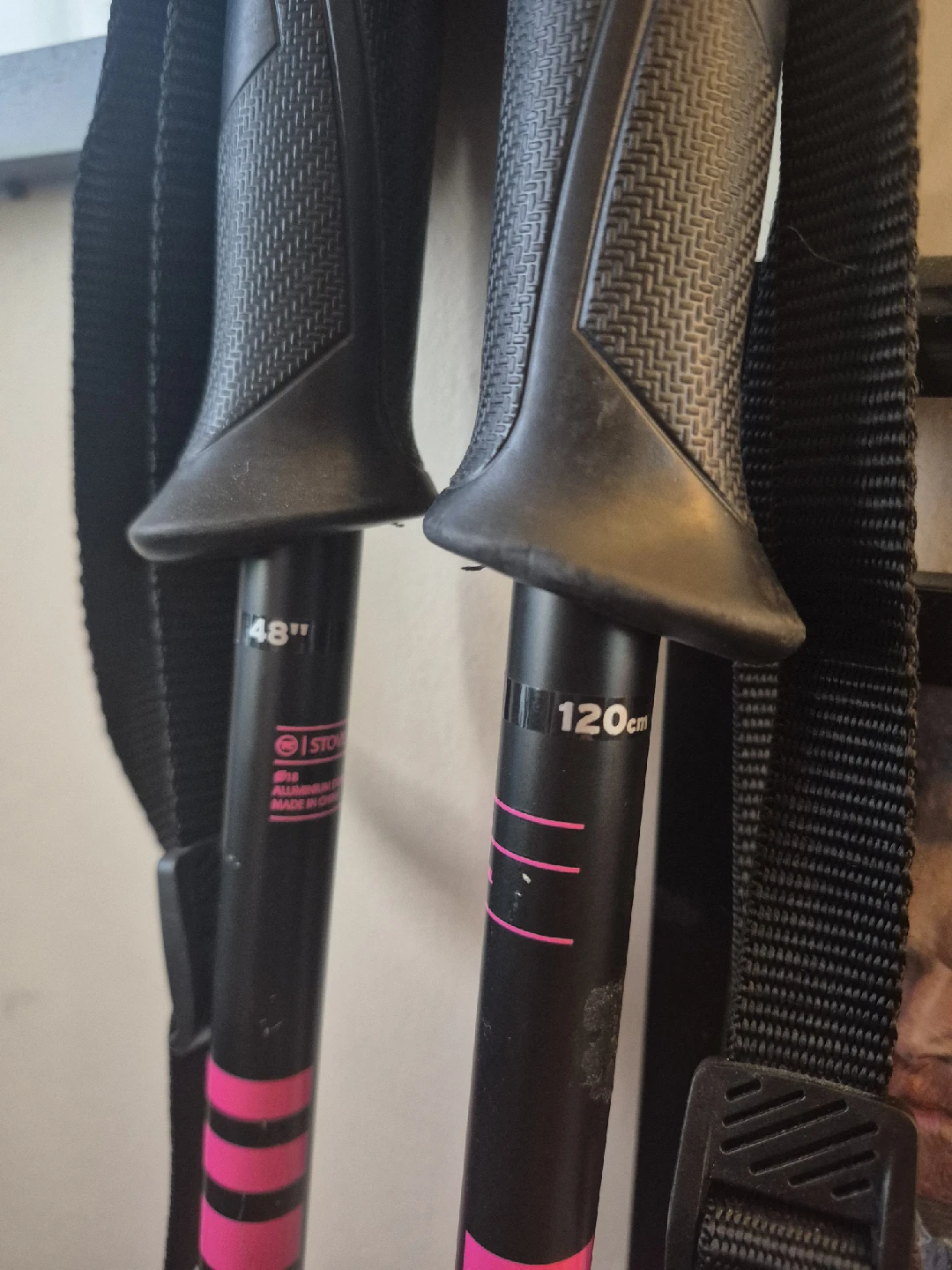 Völkl Women's Yumi Skis and Rossignol Ski Poles - photo 5