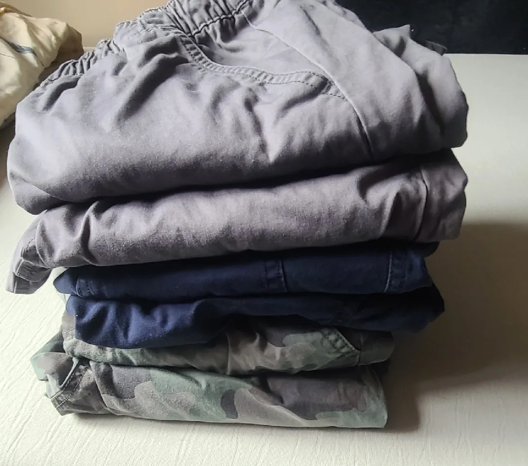 Set of 6 Boys Jogger Pants Size 18 thumbnail