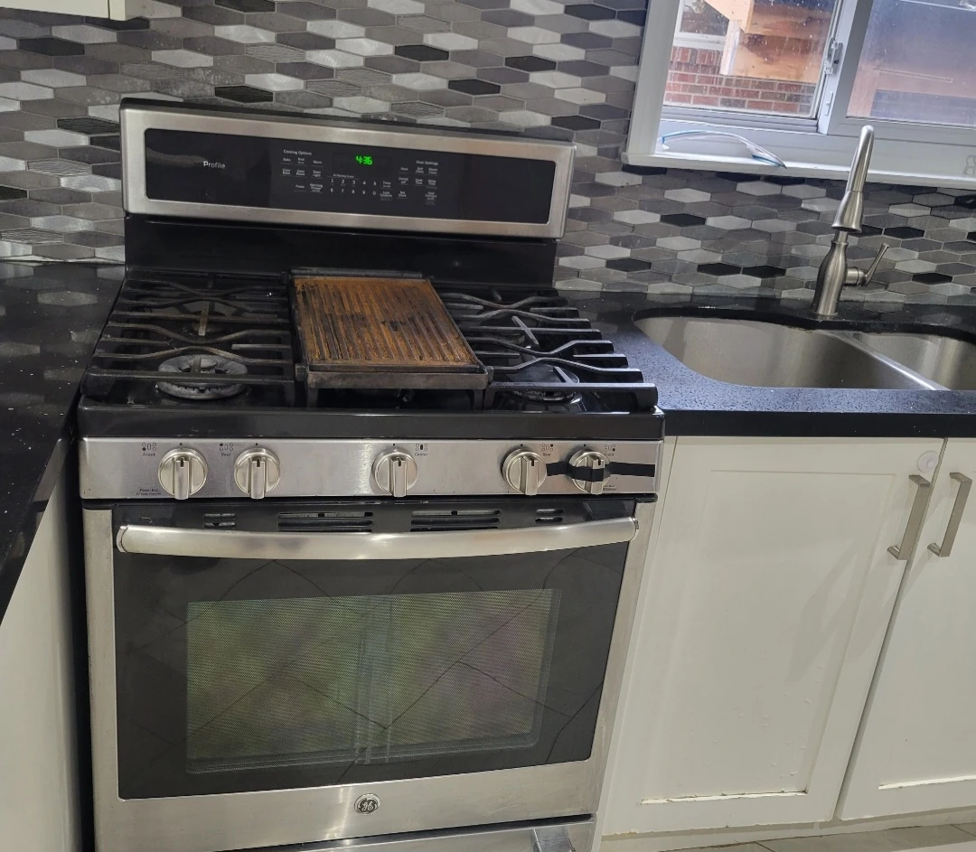 GE Profile Stainless Steel Gas Range