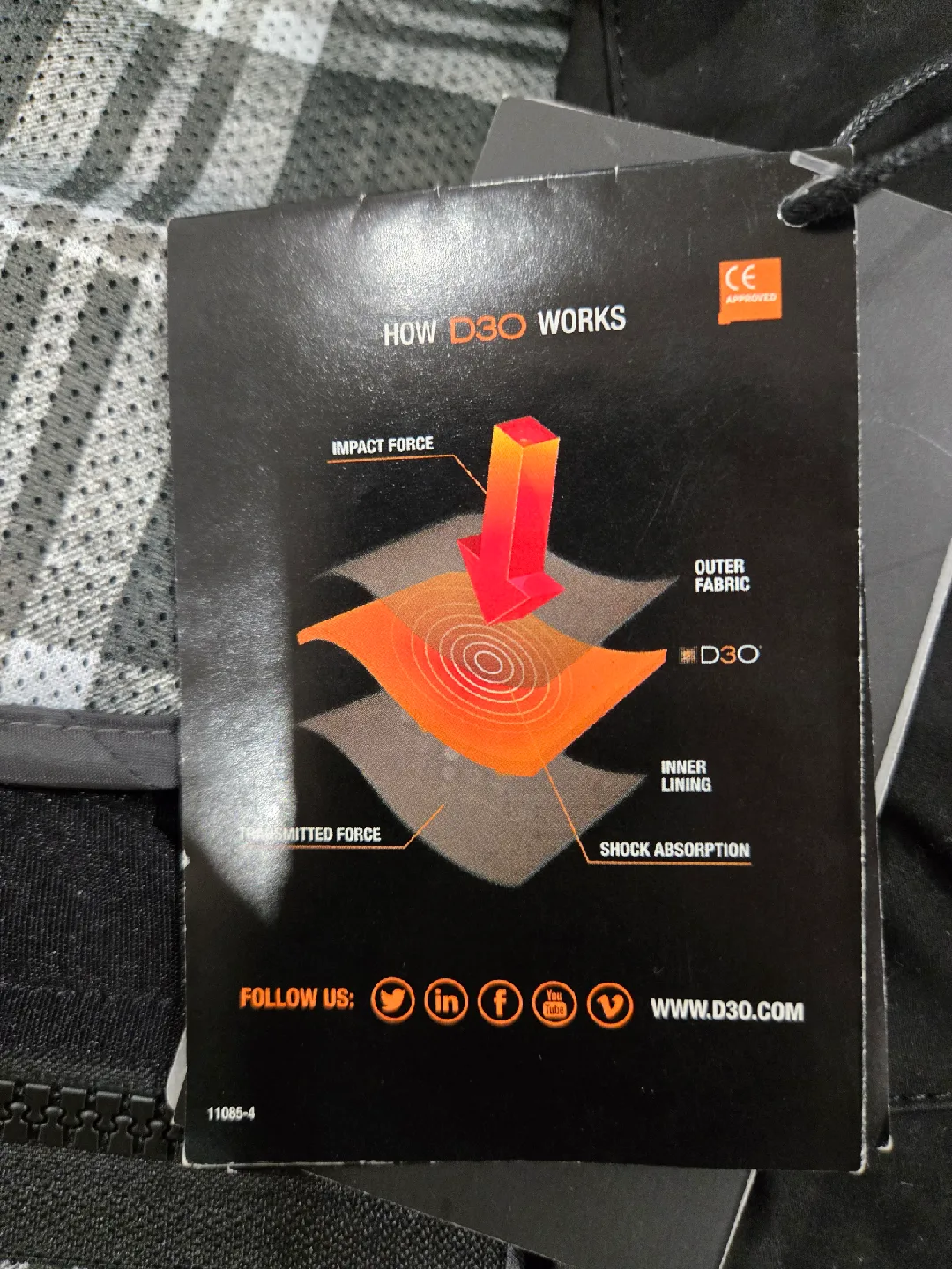 Bramd New Barbour Triumph Motorcycle Jacket with D3O Protection image indicator(7)