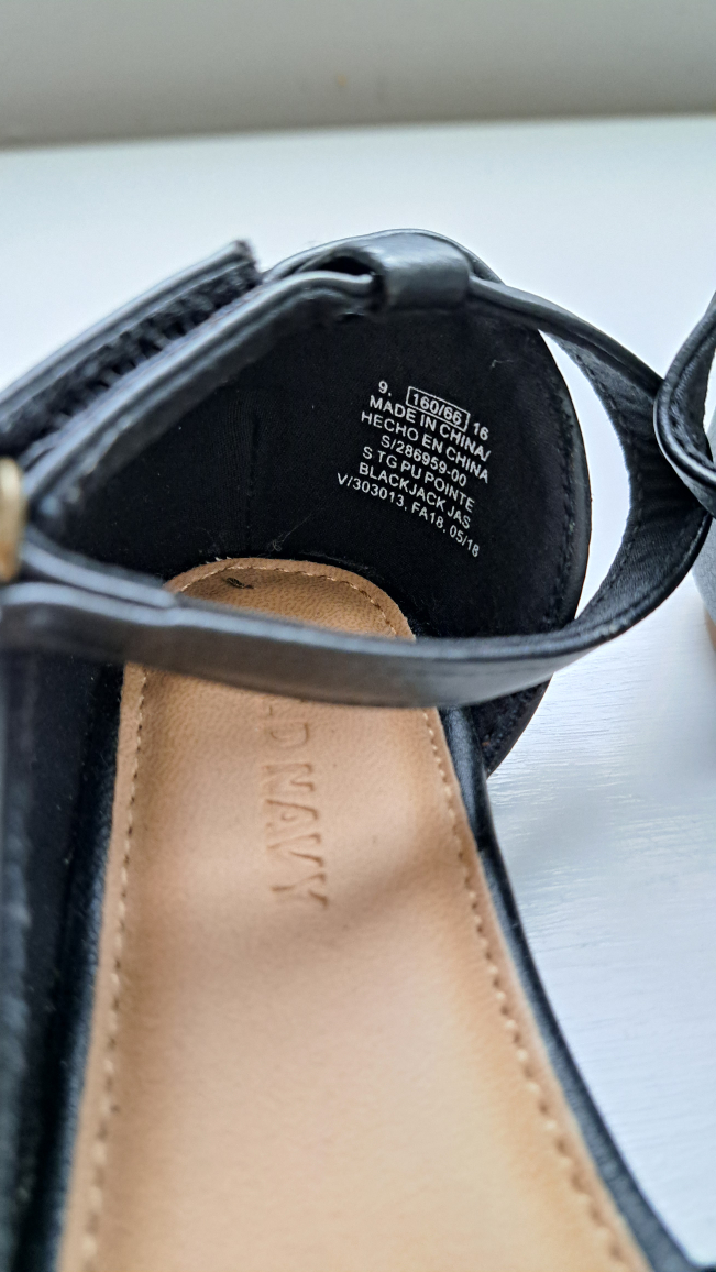 Old Navy Girls' Black Ankle Strap Flats - Size 9 - photo 4