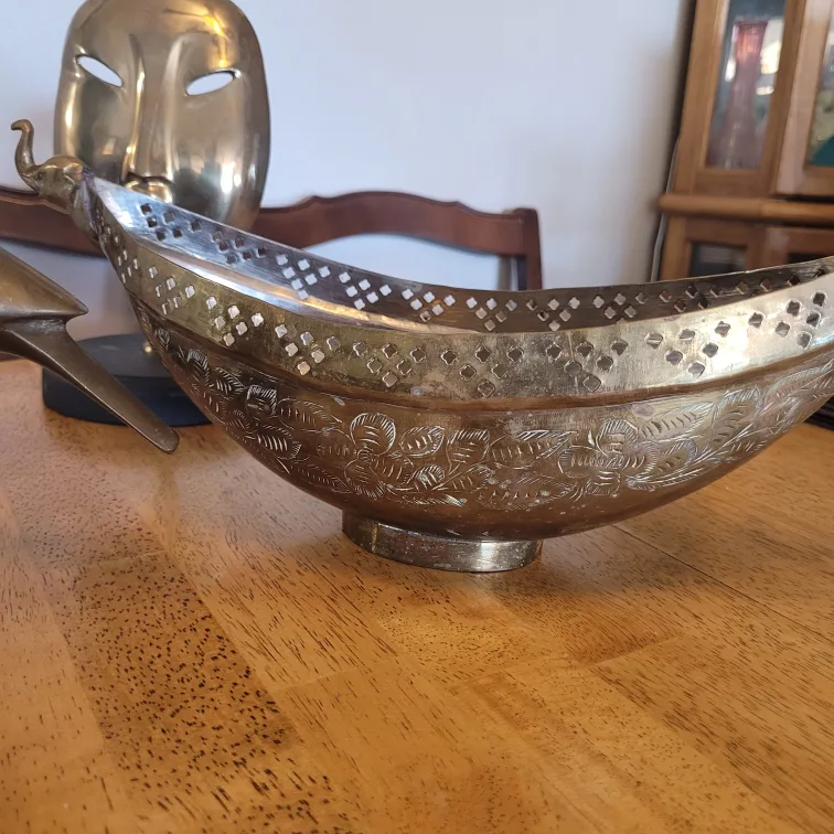 Lot of 4 Vintage Brass Items 20.00 each or all 4 for 60.00 image indicator(8)