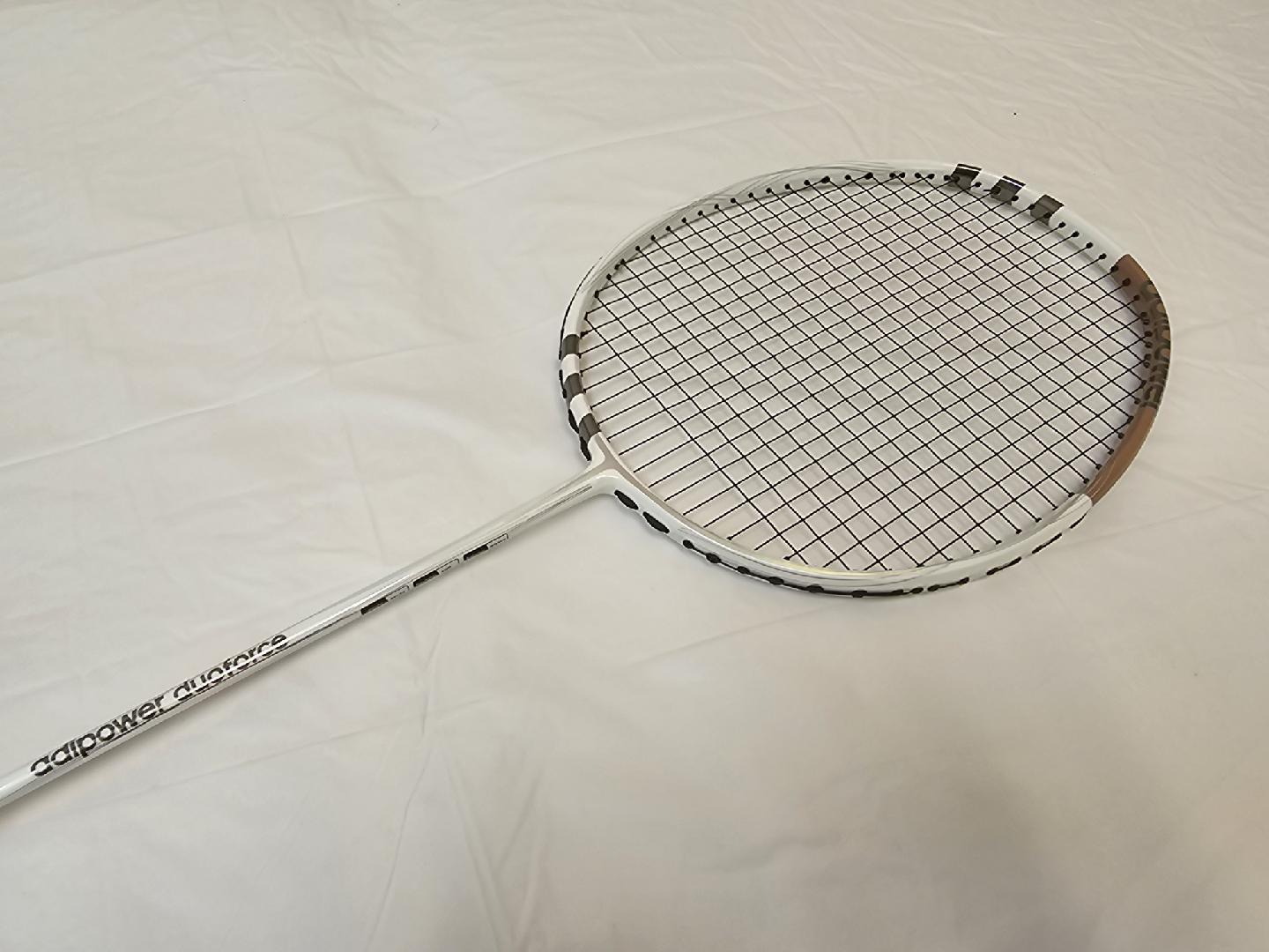 3U ADIDAS Adipower Duoforce Badminton Racquet - Stiff & Balanced - photo 2