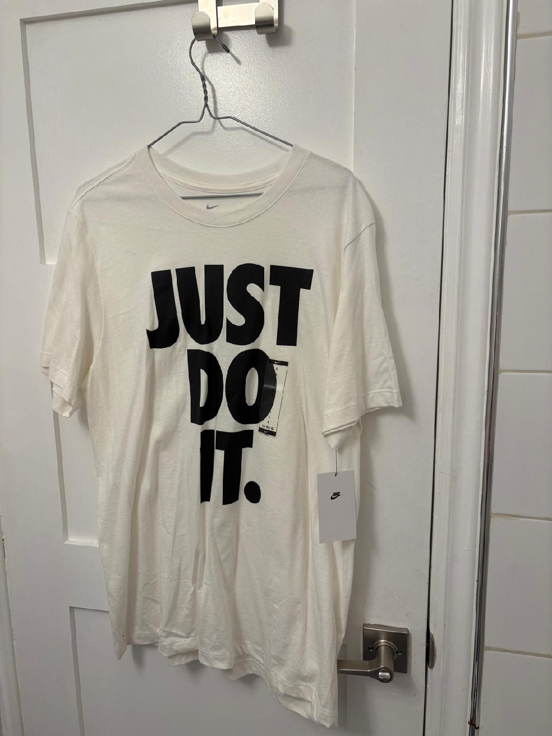 Nike "Just Do It" T-Shirt - White