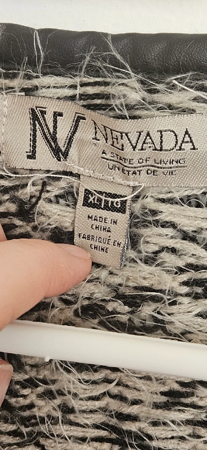 Print cardigan size xl image indicator(3)