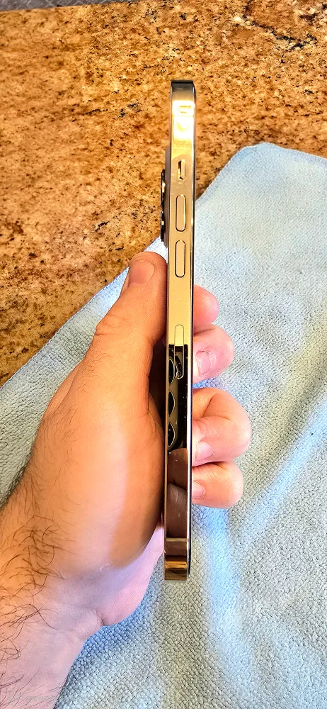 Unlocked Iphone 12 Pro Max image indicator(3)