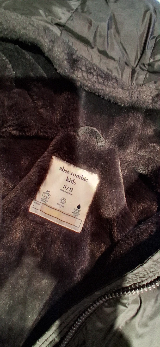 Abercrombie Kids Black Jacket Size 11/12 - photo 4