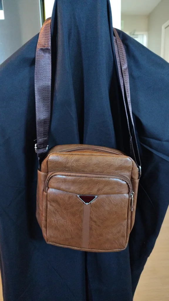 Brown Leather Crossbody Bag thumbnail