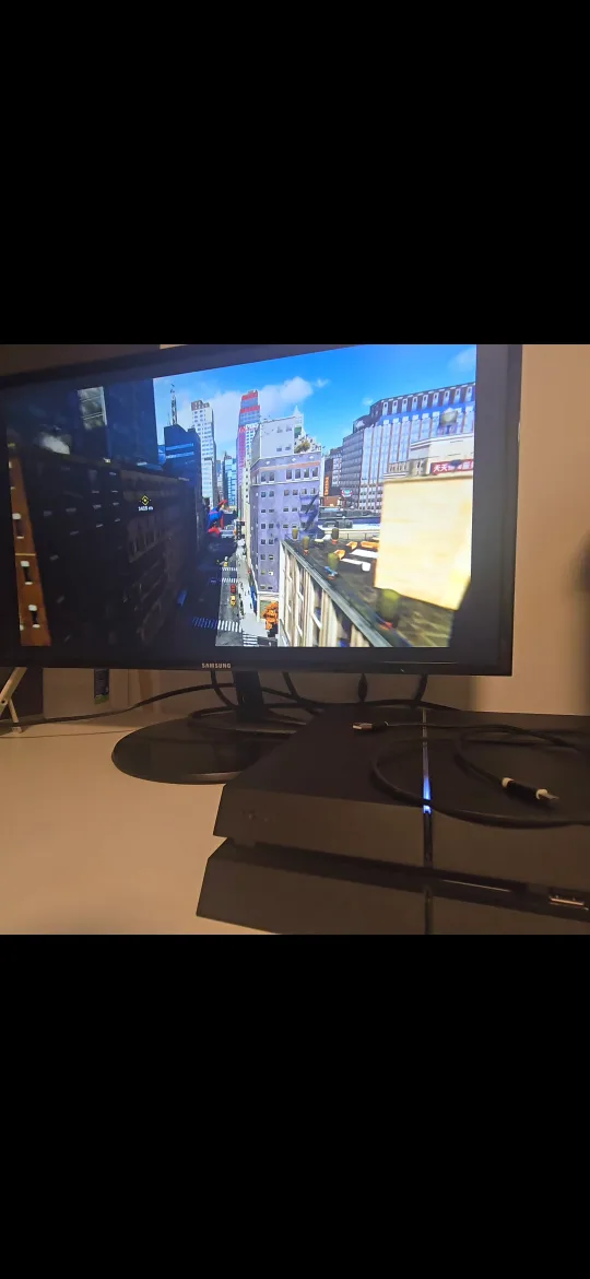 Ps4 complete bundle. No issues. Works like new. 11.02 fw thumbnail