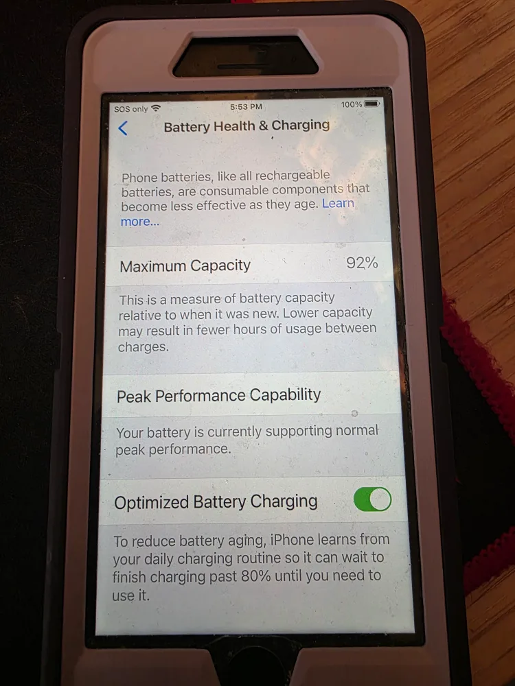 iPhone 8 Plus (256gb )RED Special Edition image indicator(4)