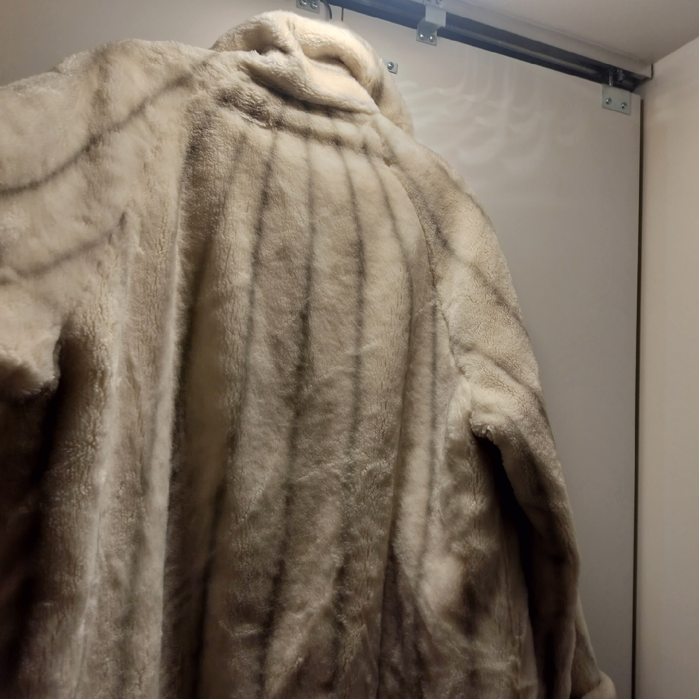 Lady Lucy Faux Fur Coat Original - photo 5