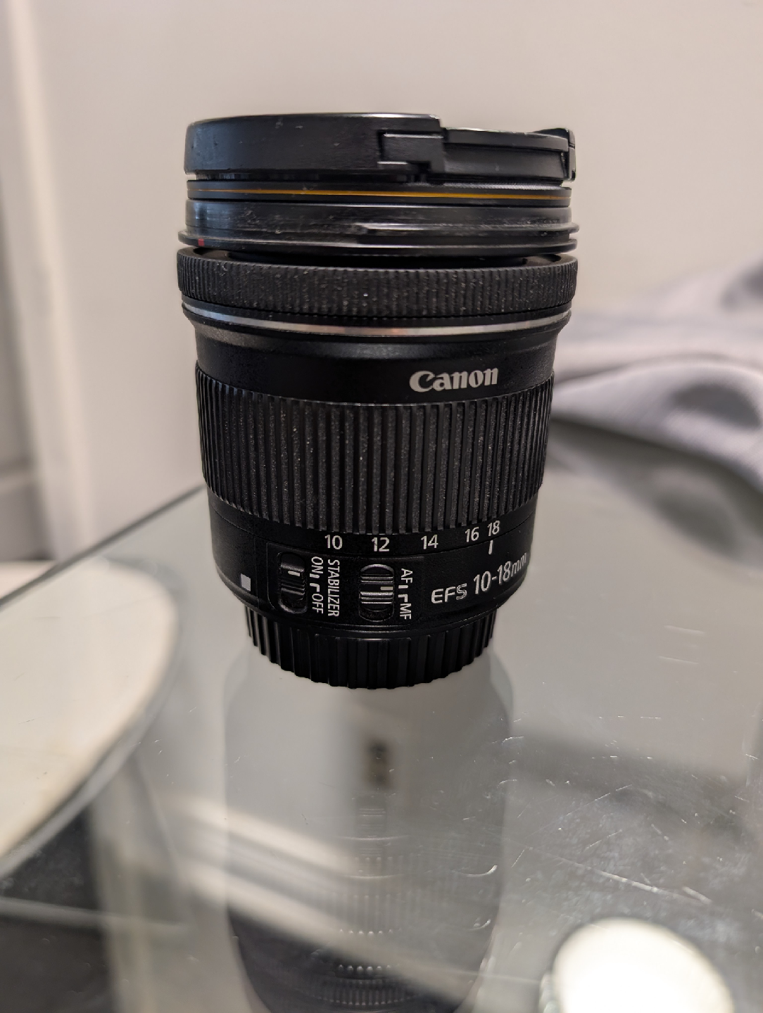 Canon EF-S 10-18mm f/4.5-5.6 IS STM Lens + UV Filter + lens hood - photo 3