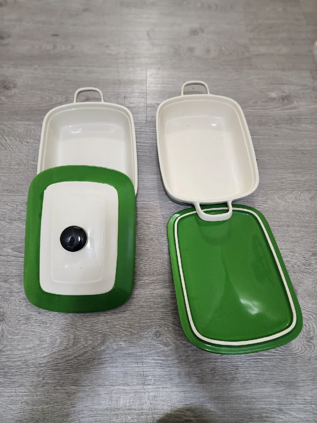 Vintage Green & Cream Enamel Casserole Dishes (Set of 2) image indicator(4)