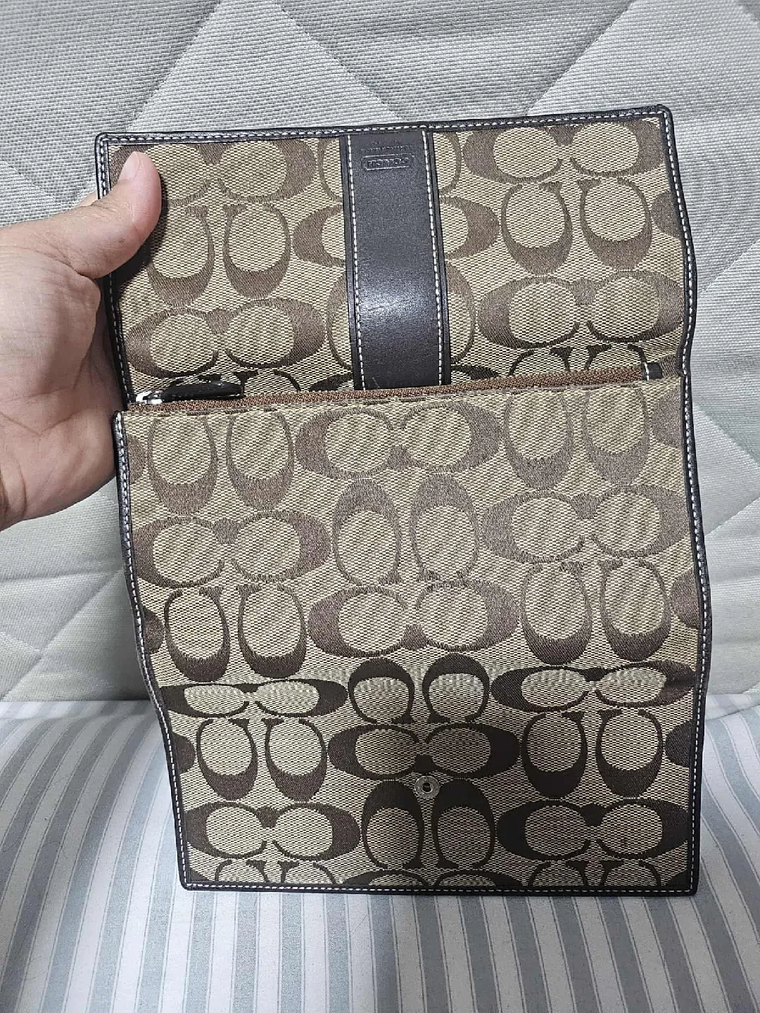 Coach Signature Brown Wallet image indicator(3)