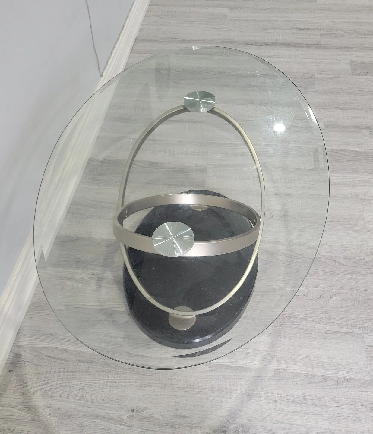 Oval Glass Coffee Table image indicator(4)