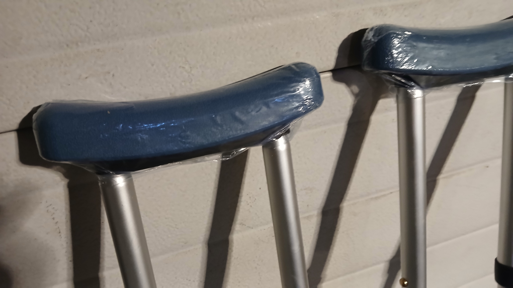Adjustable Aluminum Crutches - photo 2