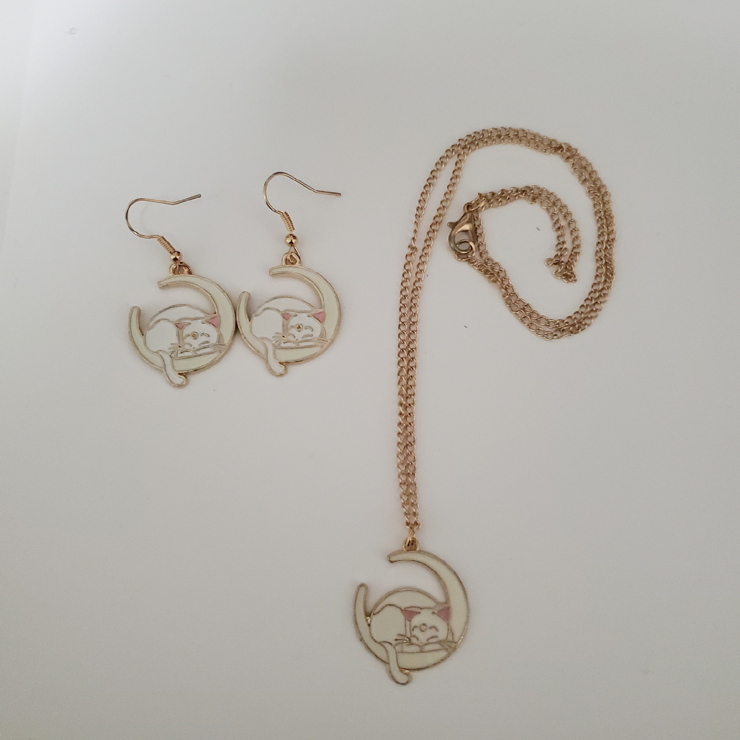 Sailor Moon Artemis Earrings and Necklace Set