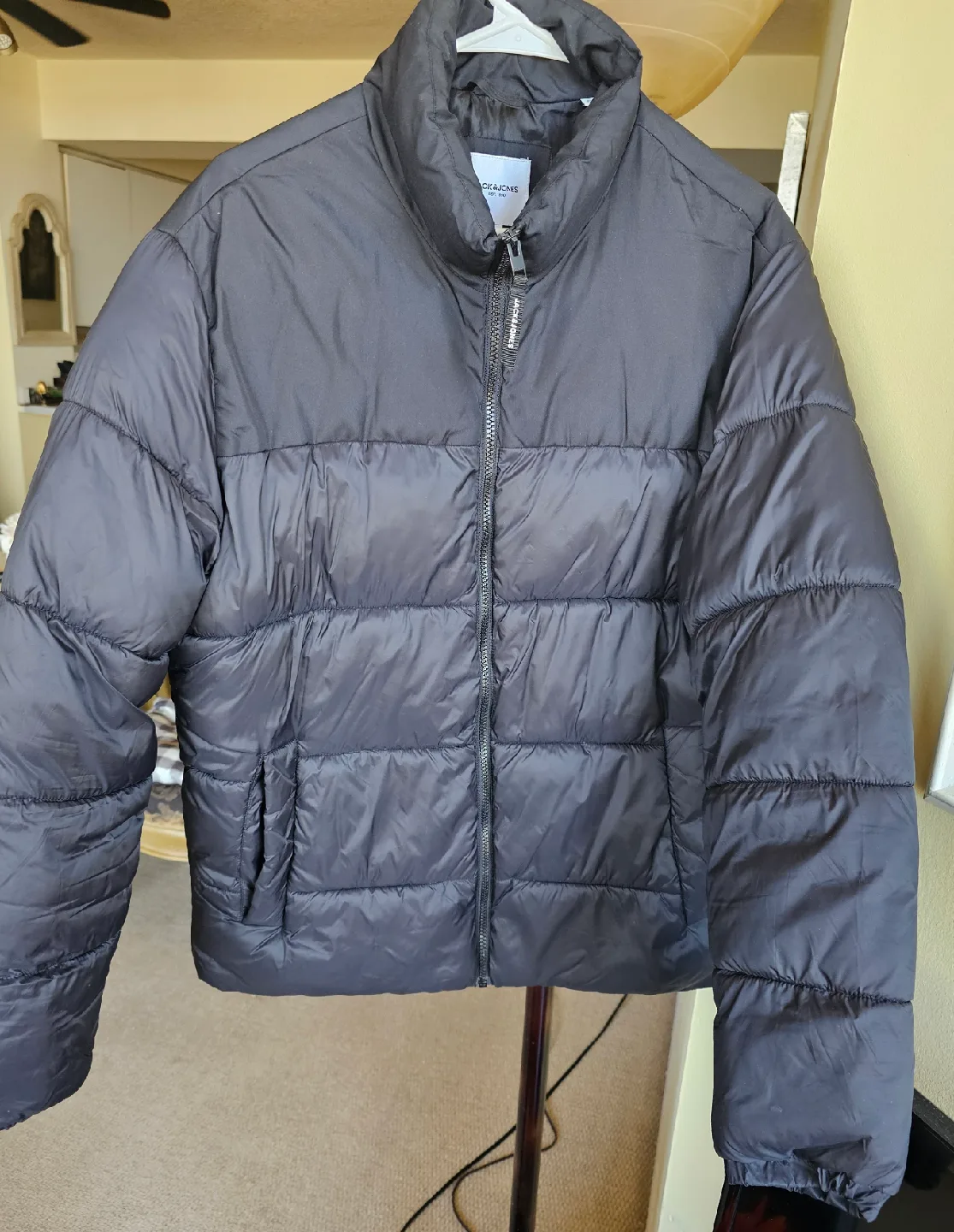 Jack & Jones Black Puffer Jacket - Size L image indicator(2)