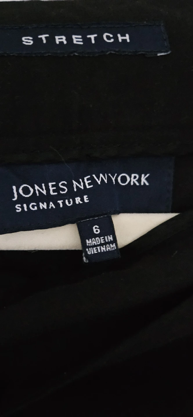 NEGOTIABLE - Jones New York Black Dress Pants, Size 6 - photo 5