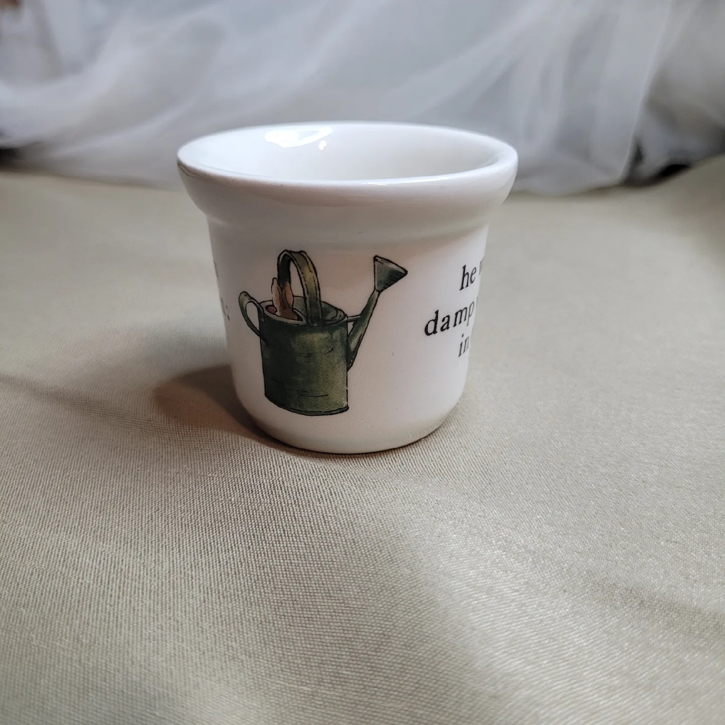 Vintage Wedgwood Peter Rabbit Egg Cup etc. England image indicator(4)