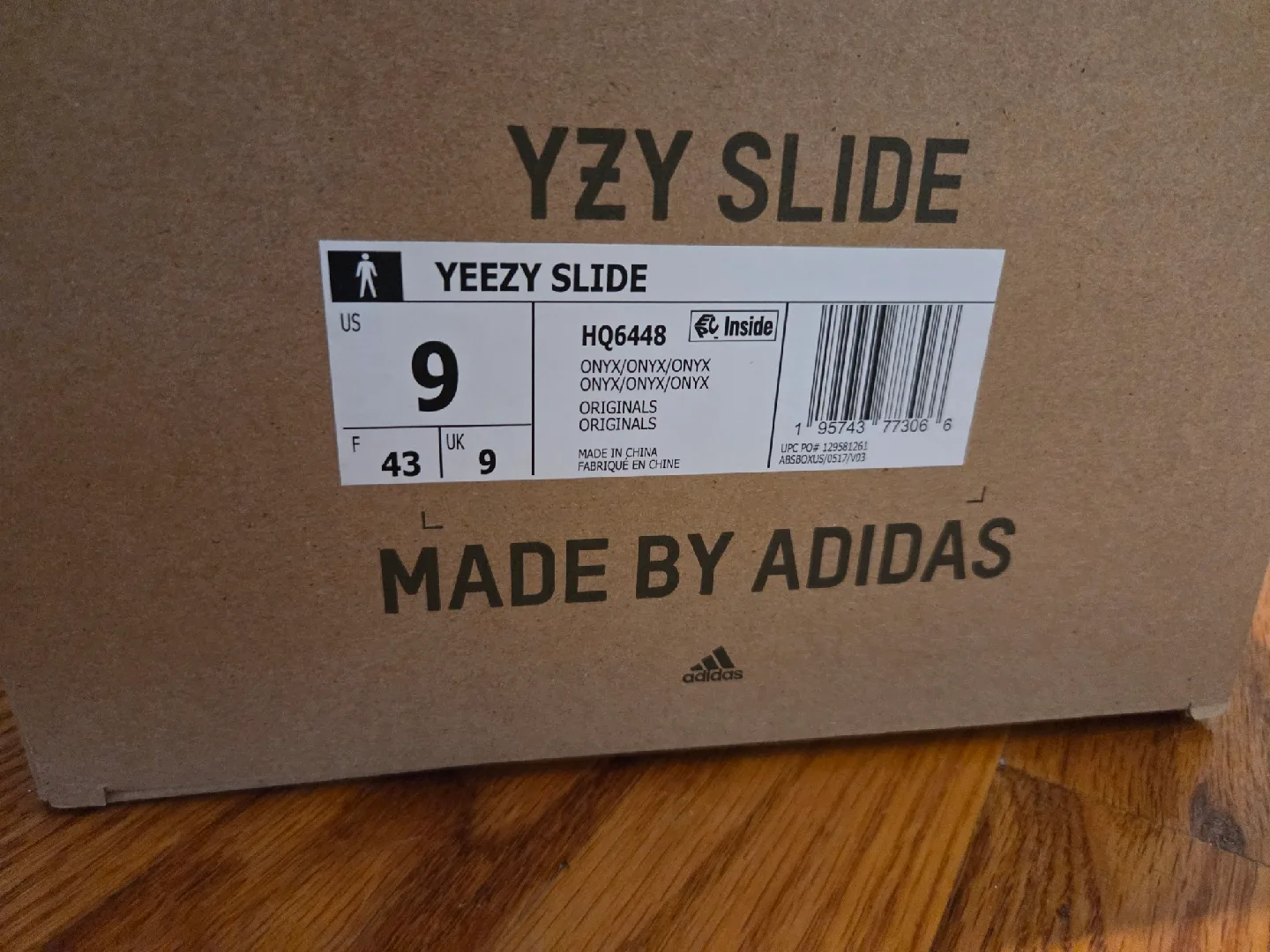 Adidas YZY Slide Onyx Size 9 image indicator(4)