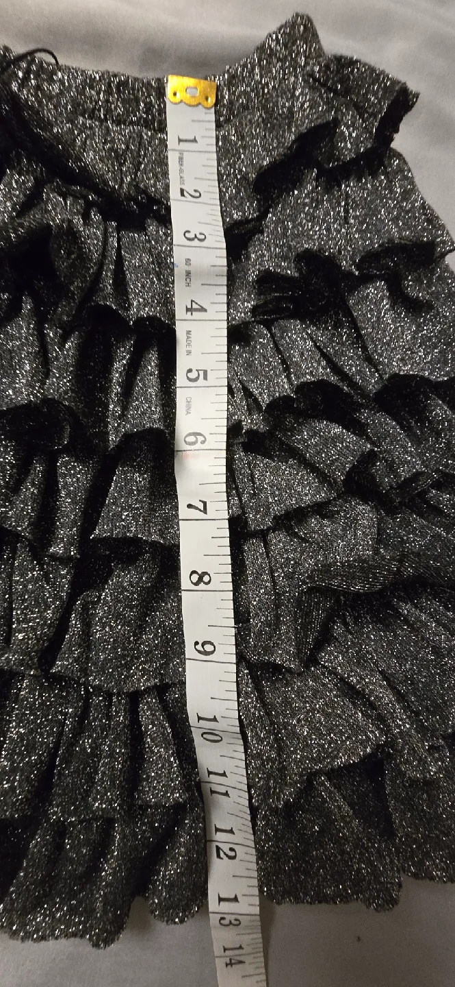 🥕 NEW! Zara Girls Silver Ruffle Holiday Skirt! Kids Size 8 - 9 image indicator(3)
