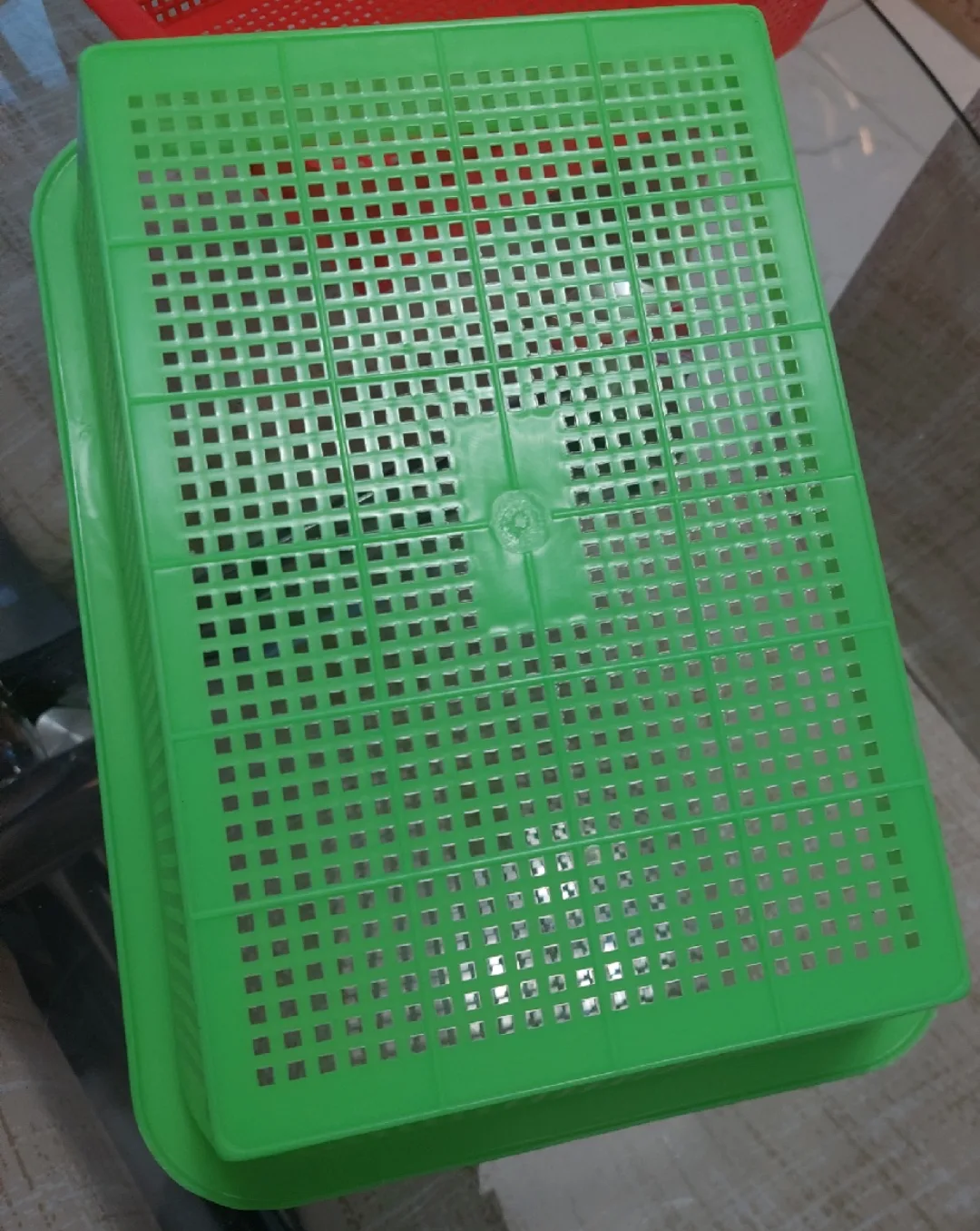New -  Small Green Plastic Storage Basket 12x9 image indicator(6)