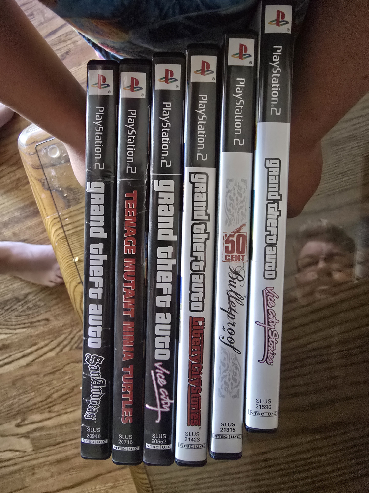 PlayStation 2 Games - GTA, TMNT