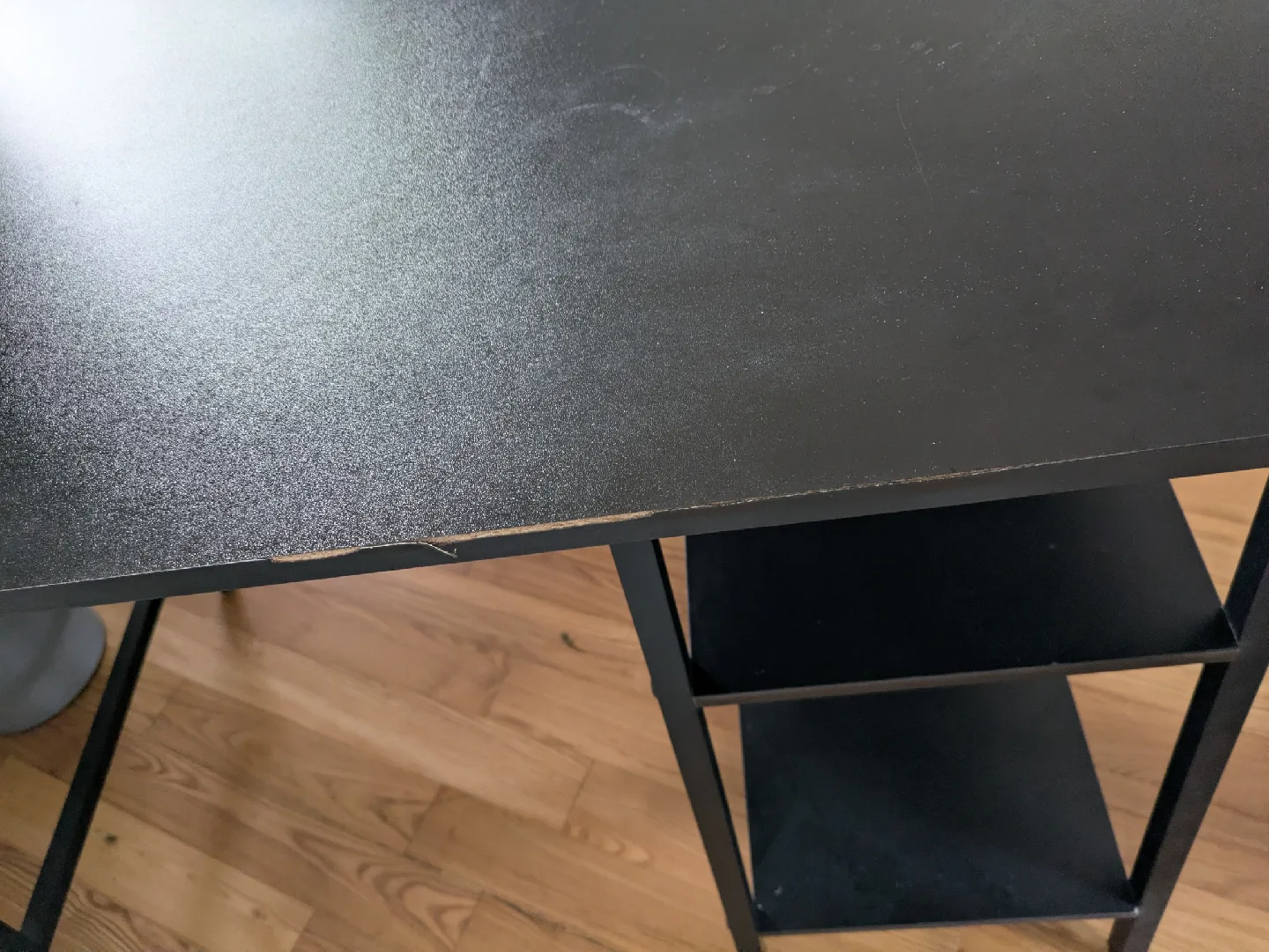 Black Desk with Shelves image indicator(2)