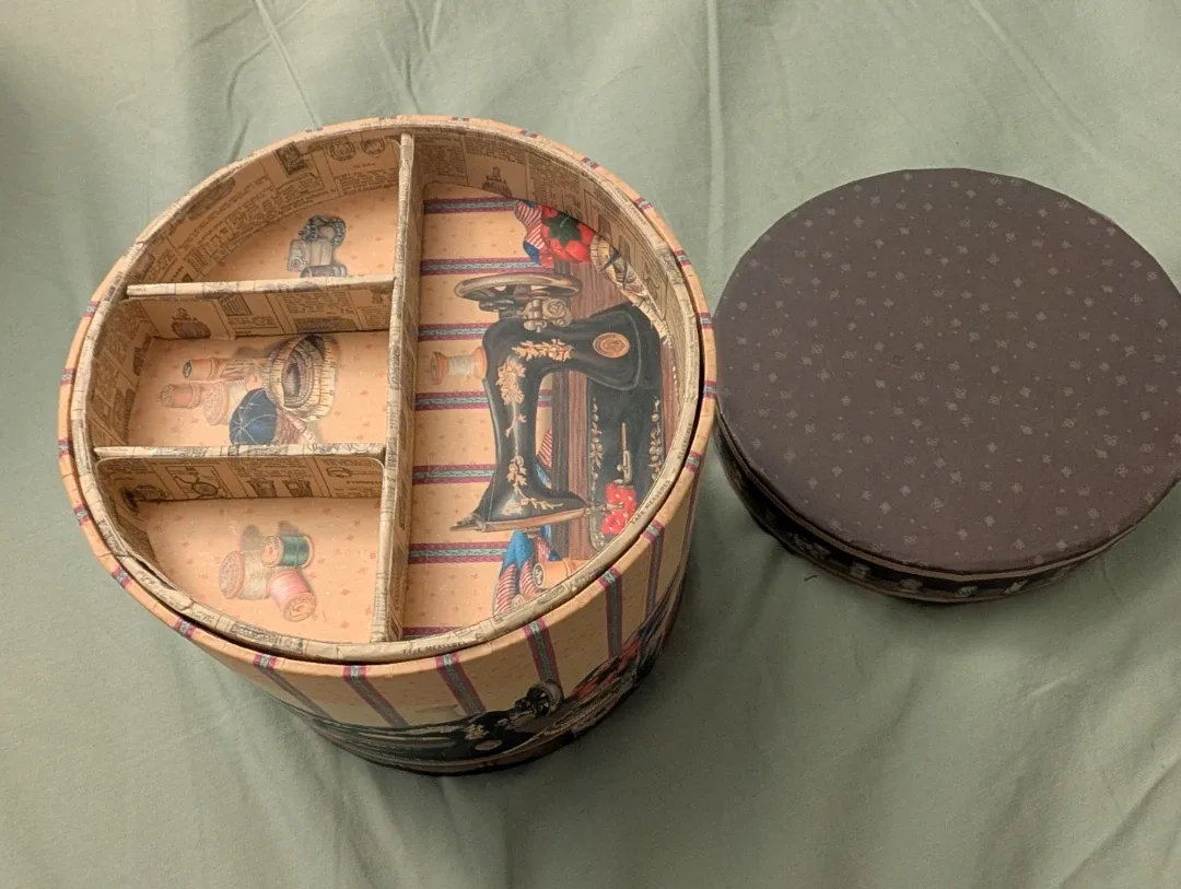 Round Sewing-Themed Storage Box