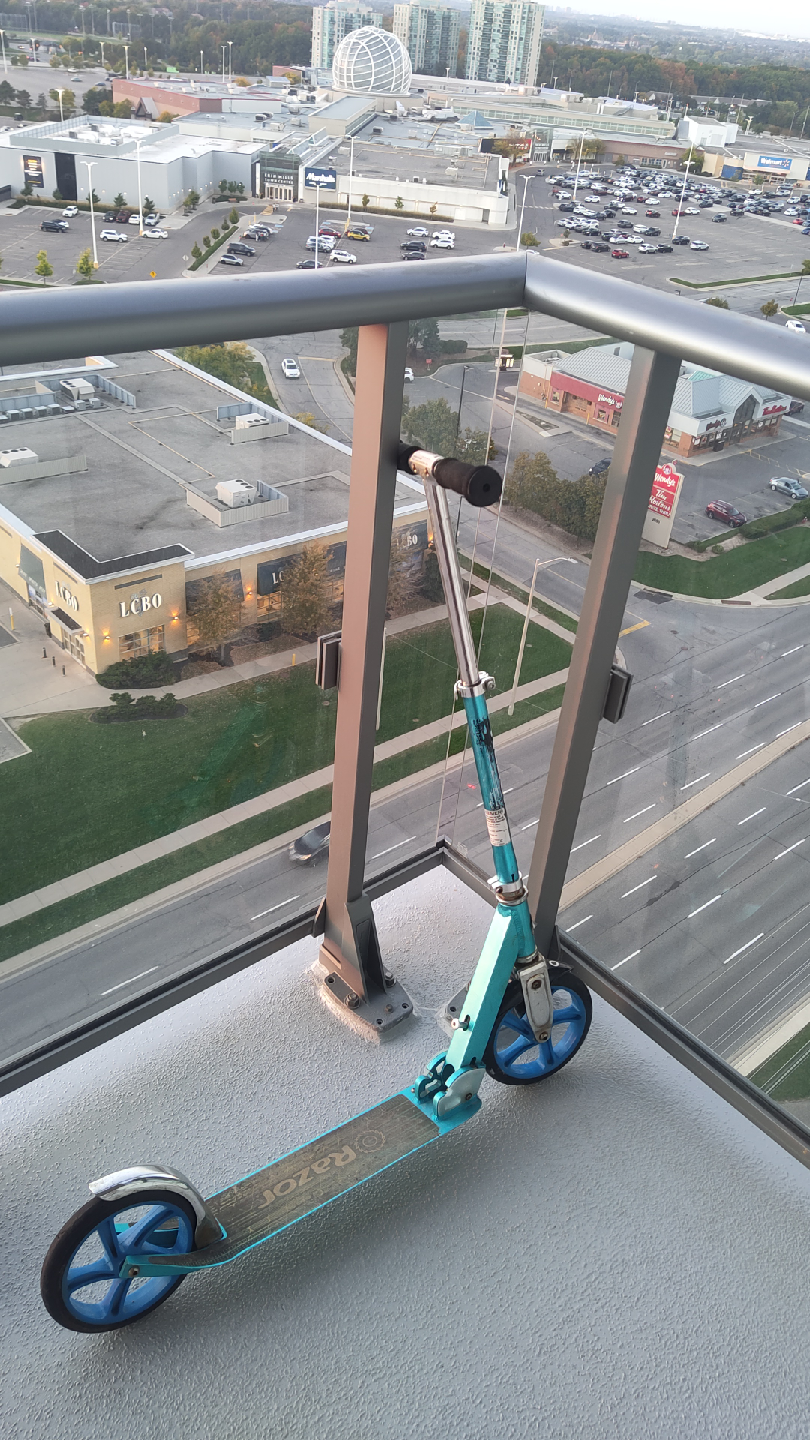 Razor Scooter - Blue