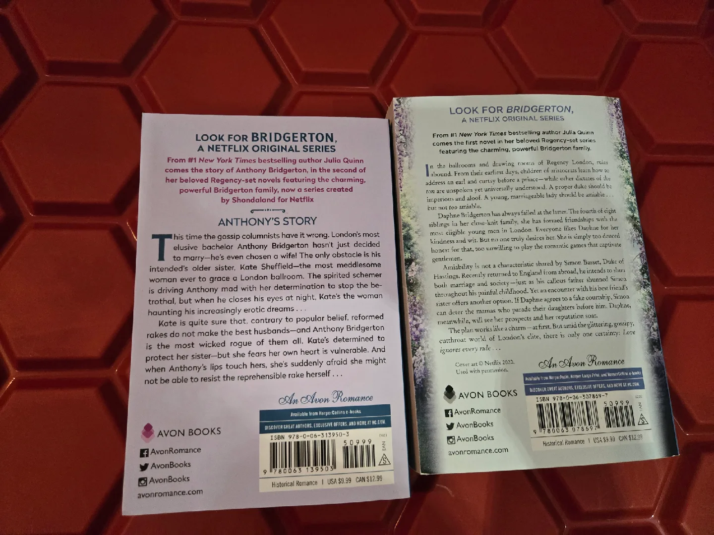 Bridgerton Books by Julia Quinn image indicator(2)