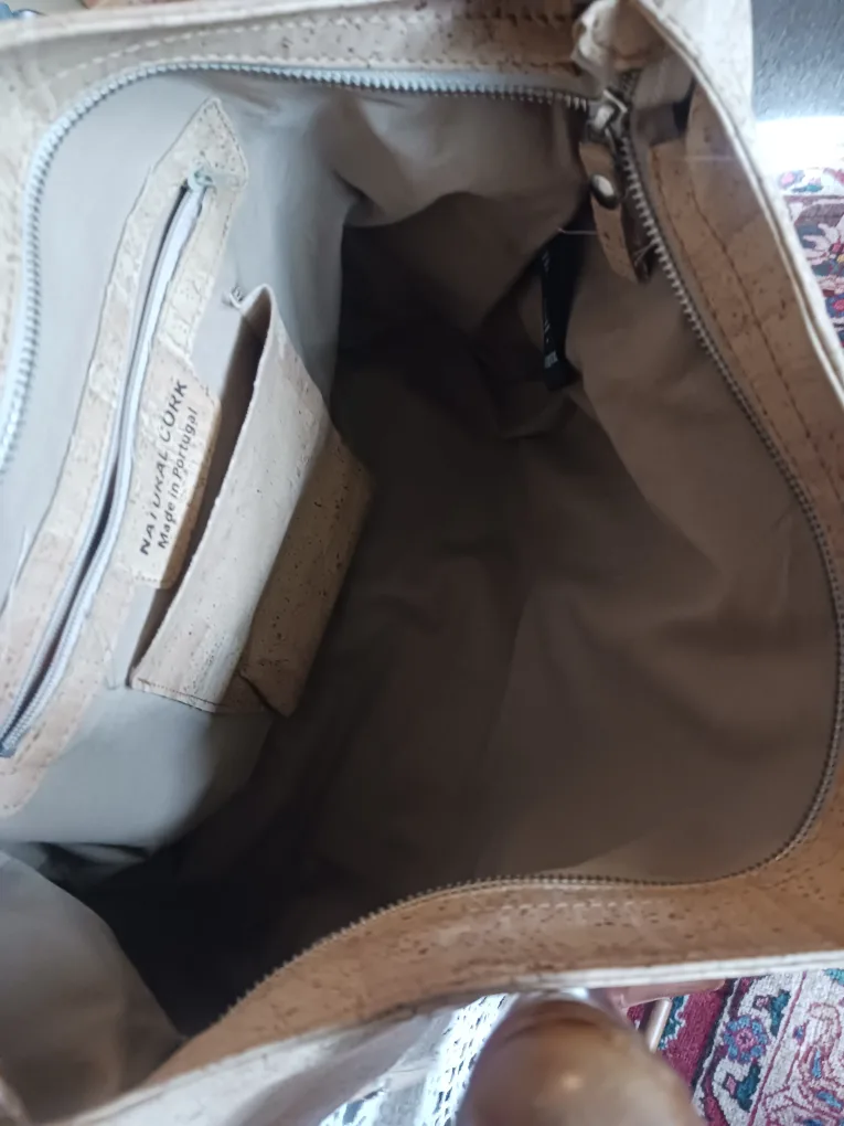 Natural Cork Shoulder Bag - Made in Portugal image indicator(3)