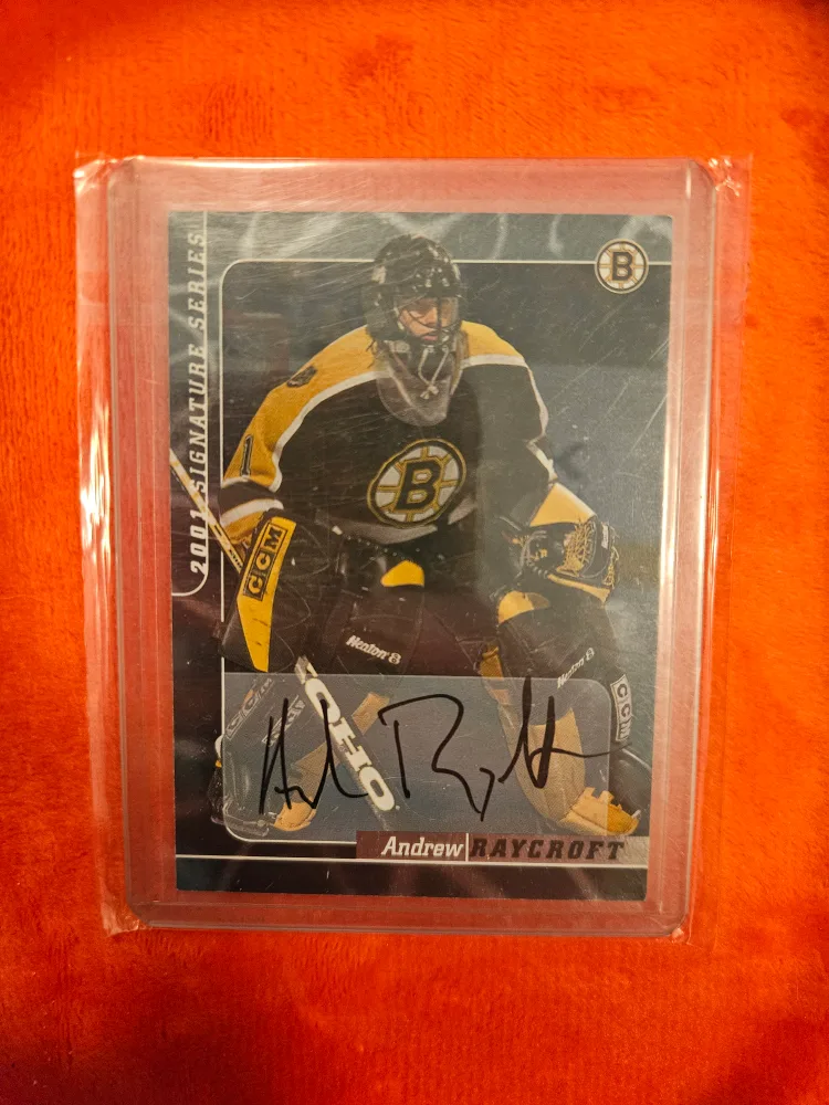 Hockey Trading Cards - Assorted image indicator(5)