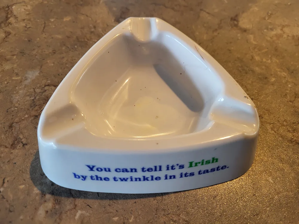 Vintage Harp Lager Tray image indicator(2)