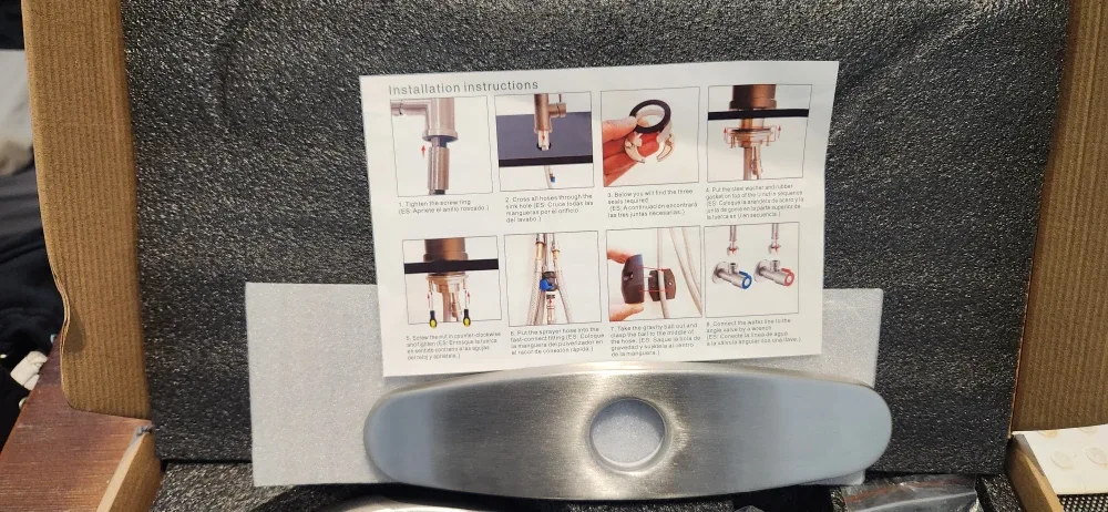 New Kitchen Sink Faucet with Pull Down Sprayer image indicator(2)