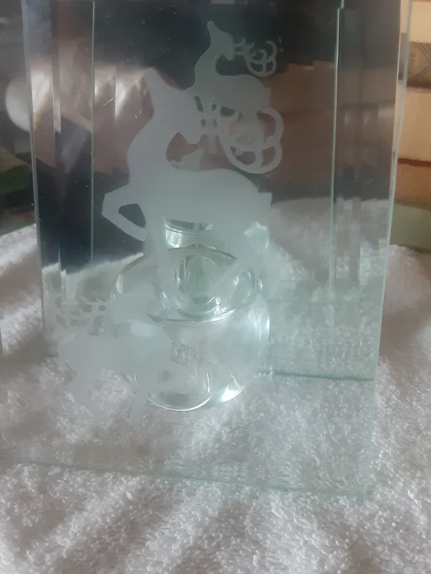 Glass Candle Holder with Reindeer Design image indicator(9)