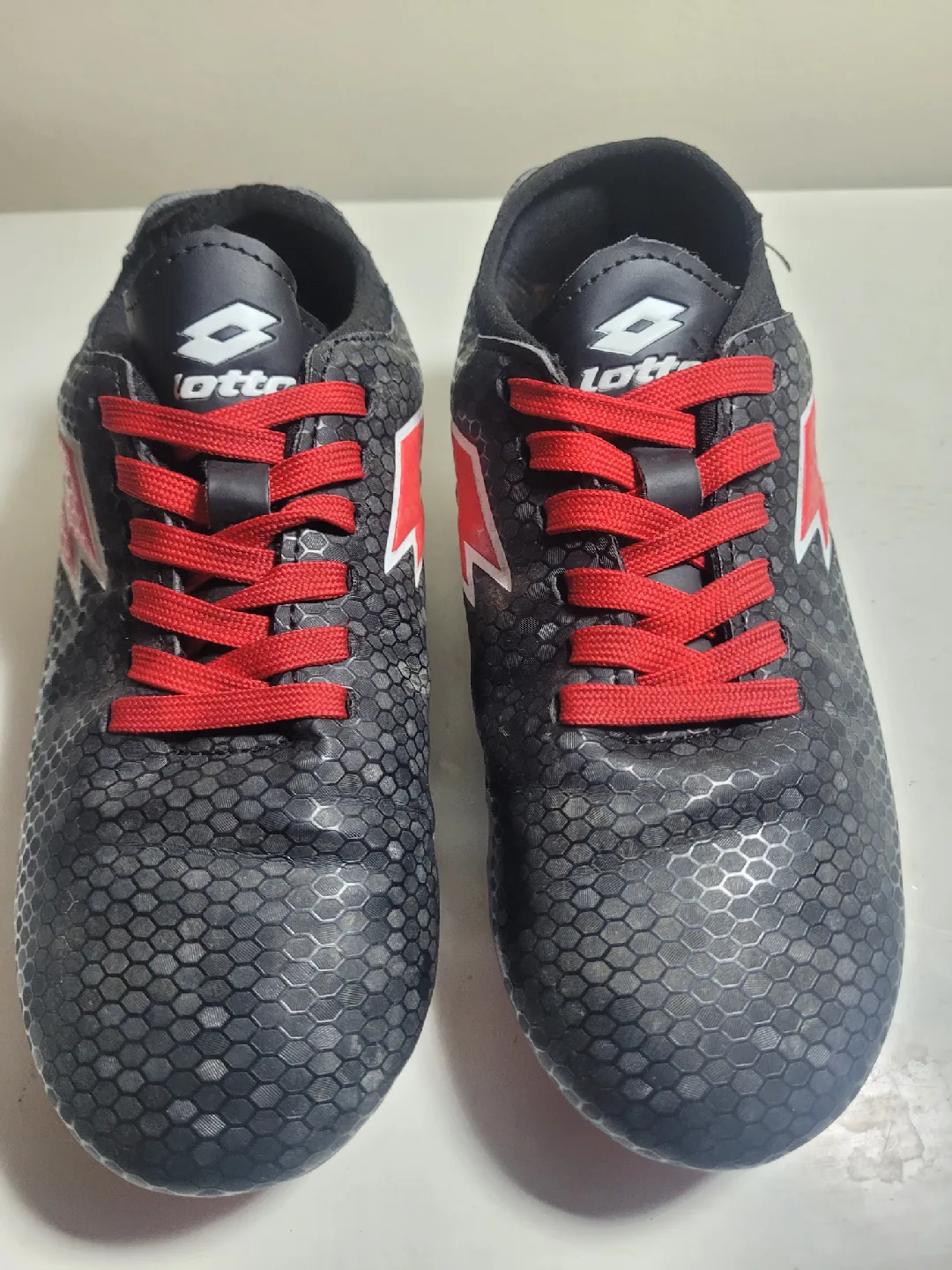Lotto Storm Youth Soccer Cleats - Size 4🥕 thumbnail