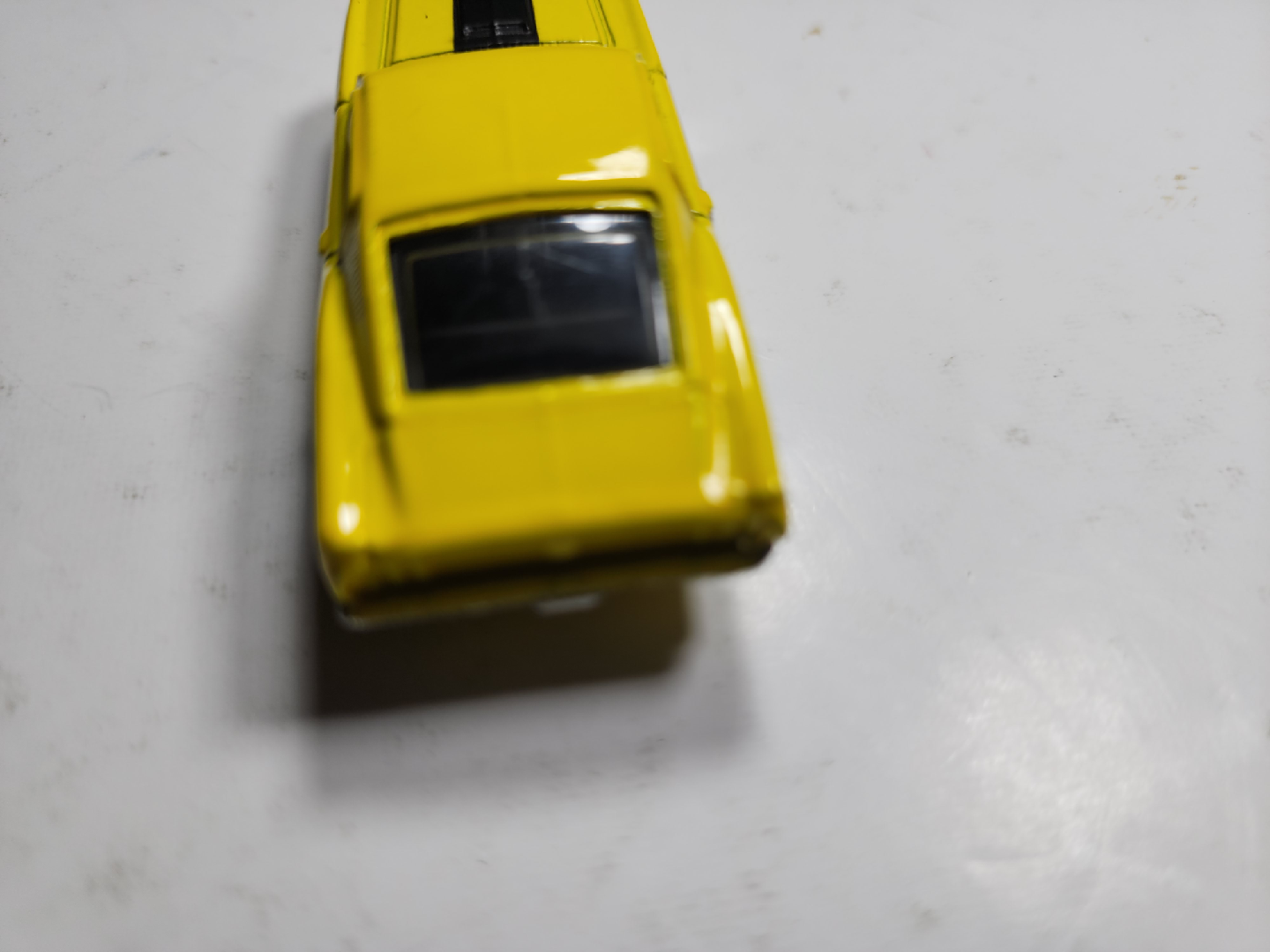 Yellow 1969 Ford Mustang Diecast Model Car - photo 4