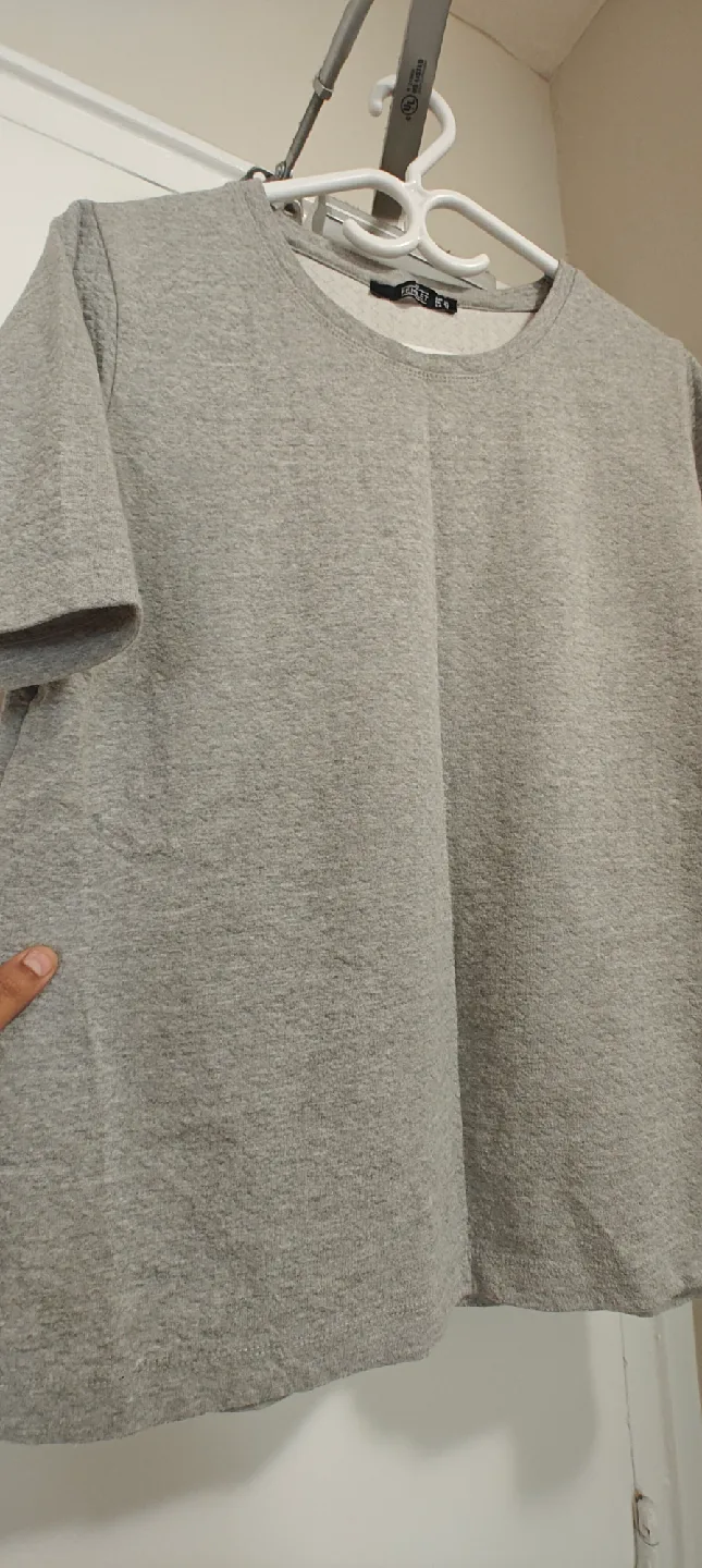 Femilet Grey Top - Size 46 image indicator(3)