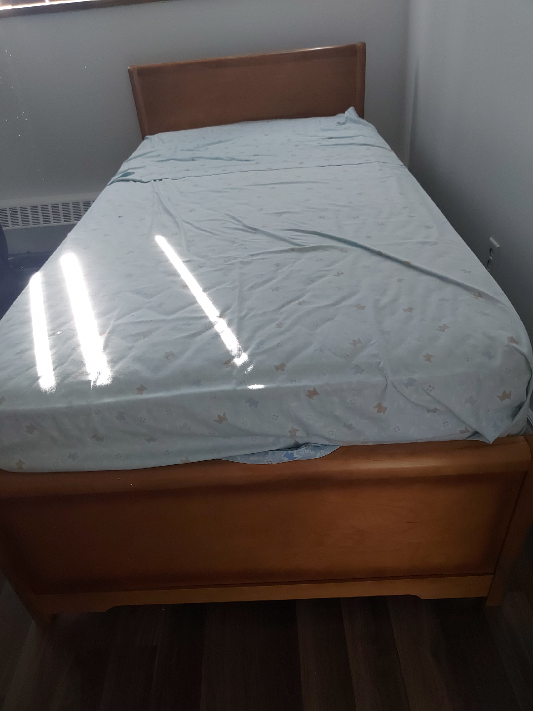 Twin Bed Frame with Headboard - photo 2