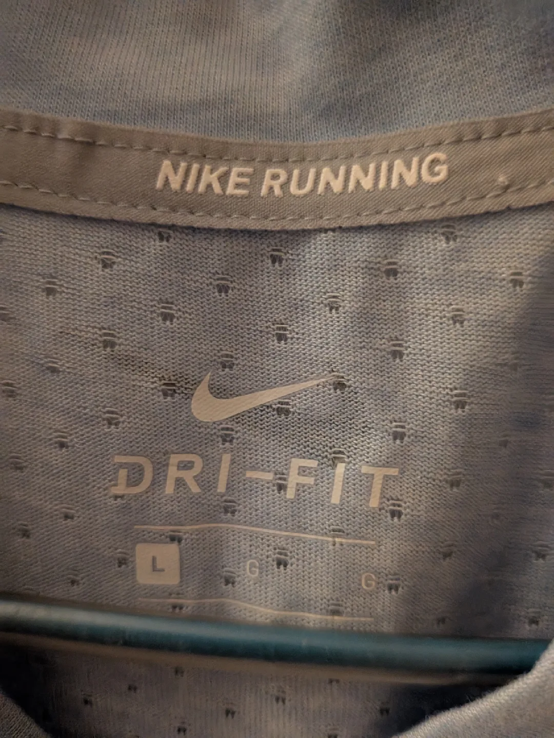 Nike Dri-FIT Running Tank Top - Size L image indicator(2)