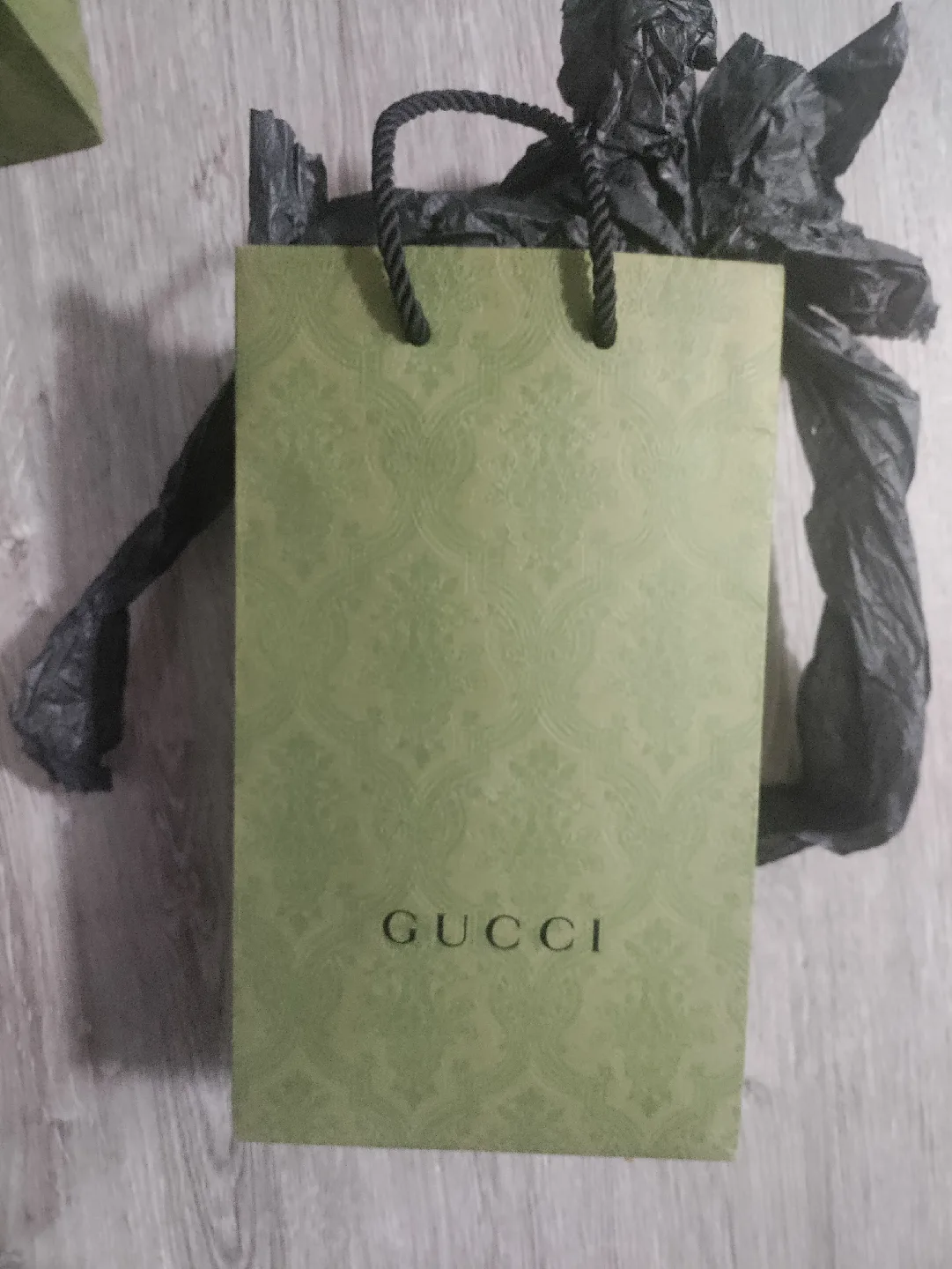 Gucci Green Embossed Small Paper Shopping Bag thumbnail