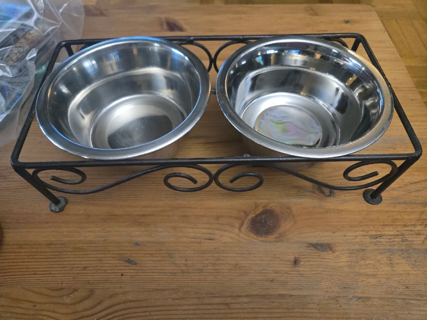 dog bowl thumbnail