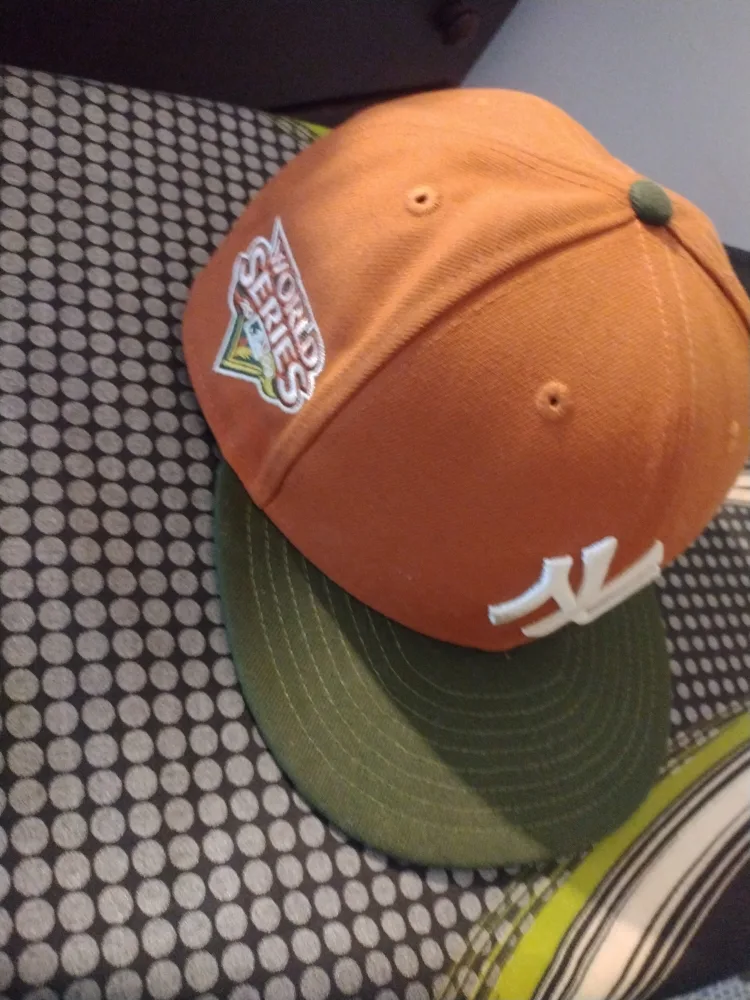 New Era NY Yankees World Series Hat, Size 7 image indicator(2)