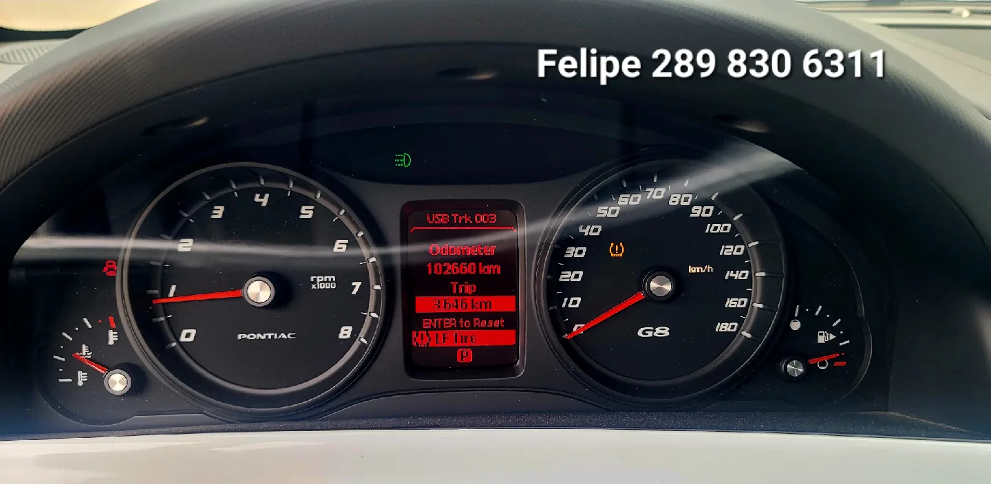 2009 Pontiac G8 4dr Sdn GT image indicator(5)