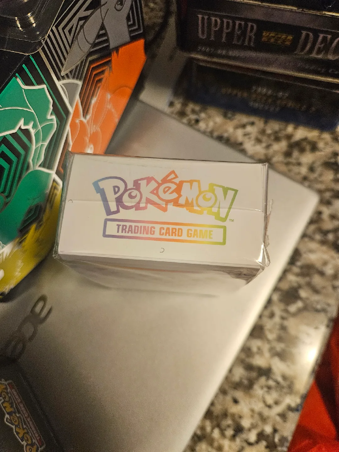 New Pokémon Trading Card Game Box image indicator(2)