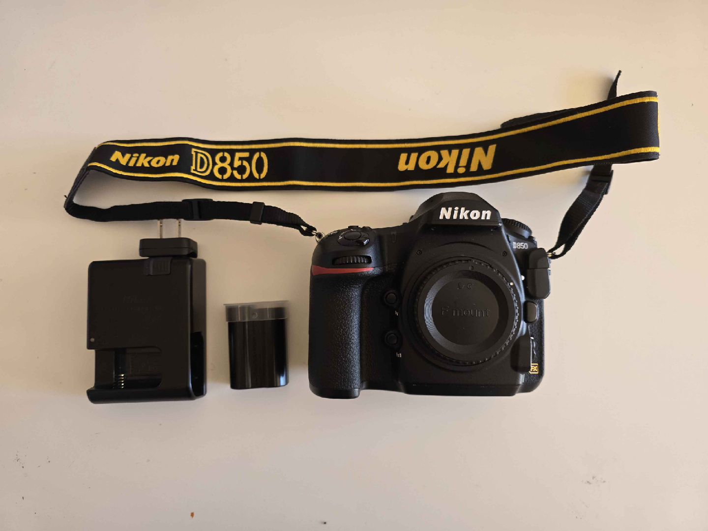 Nikon D850 DSLR Camera with Accessories - photo 3